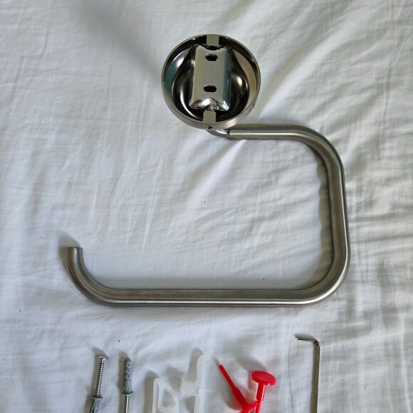 BN Beautiful Kohler Towel Ring - Brushed Nickel - Tone collection - Picture 2 of 5